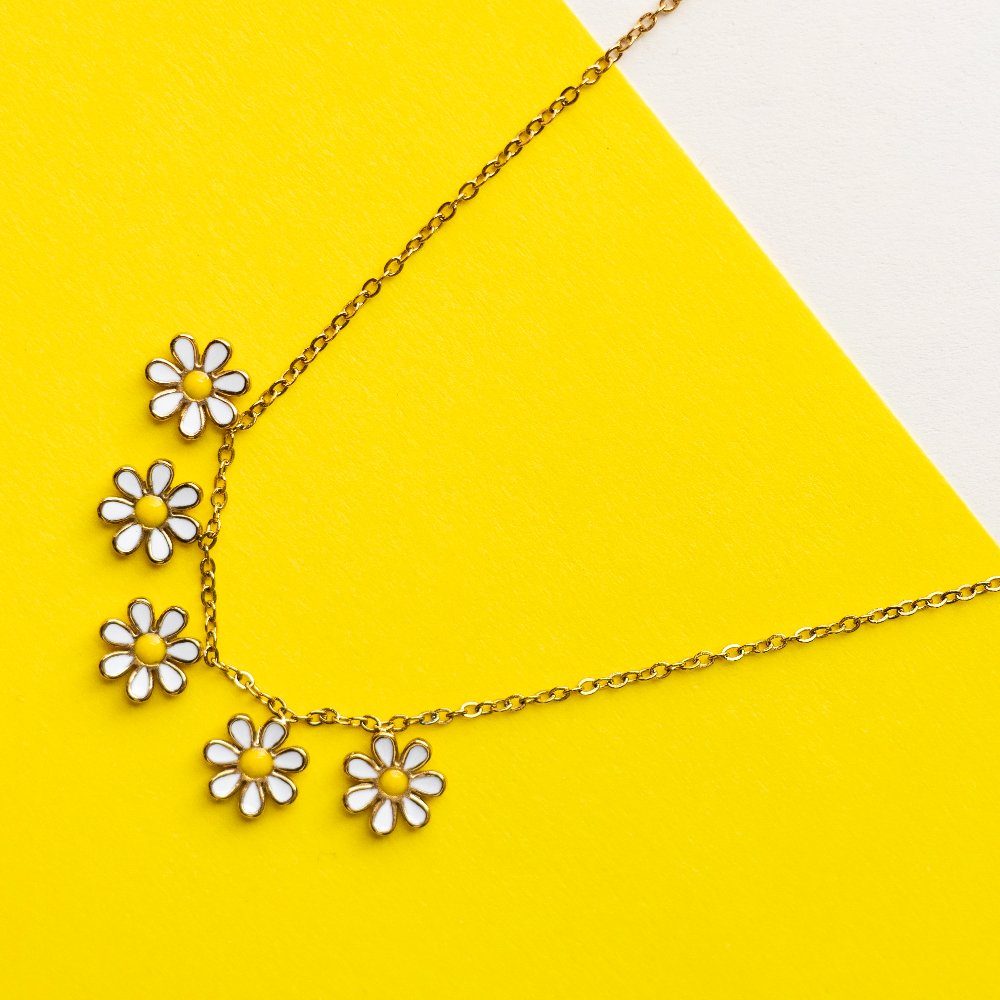 Yellow flowers chain
